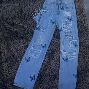 Barely worn rly good quality